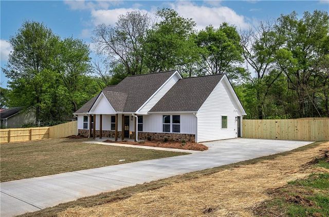 816 Forrest Avenue, Rockmart, GA 30153
