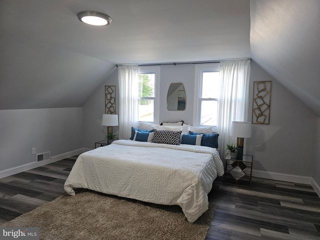 19 MESSENGER LN, Willingboro, NJ 08046