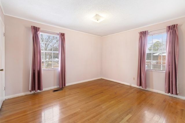 4825 Tulip Avenue NW, Cleveland, TN 37312