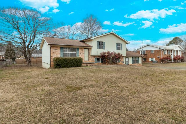 4825 Tulip Avenue NW, Cleveland, TN 37312