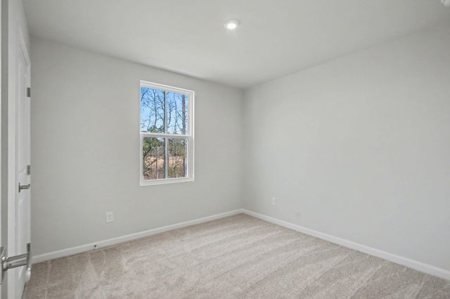 8036 NW Sterling Oaks Dr, Ash, NC 28420