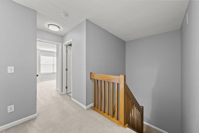 7016 Churchill Downs Drive, New Albany, OH 43054