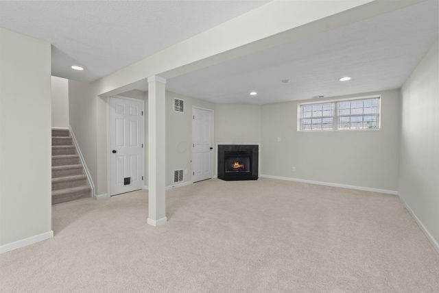 7016 Churchill Downs Drive, New Albany, OH 43054