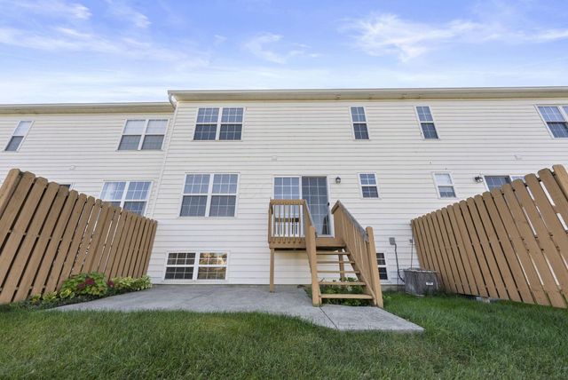 7016 Churchill Downs Drive, New Albany, OH 43054