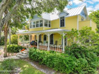 241 Indian River Drive, Cocoa, FL 32922