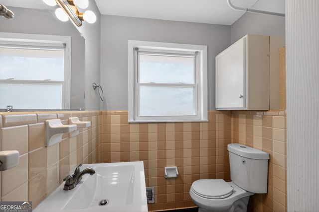 3011 Kelley Chapel Road, Decatur, GA 30034