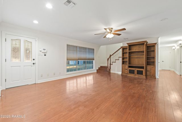 201 Saxon Drive, Lafayette, LA 70508