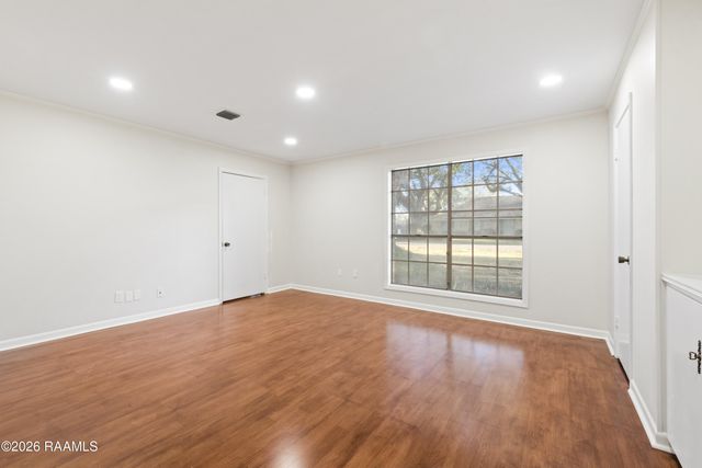 201 Saxon Drive, Lafayette, LA 70508