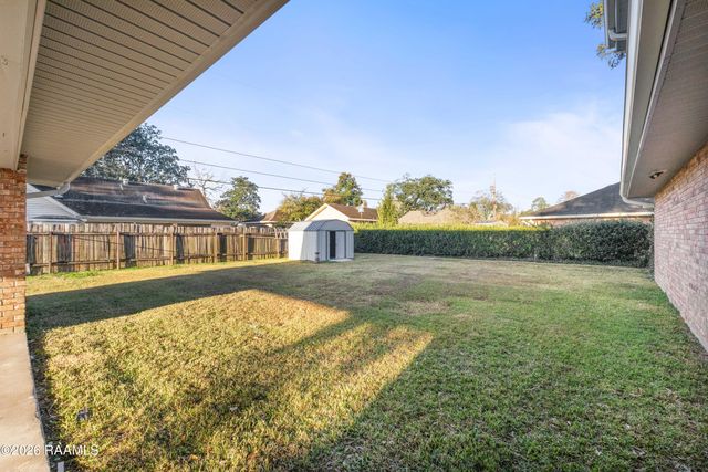 201 Saxon Drive, Lafayette, LA 70508