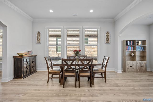 17764 Cabernet Street, Athens, AL 35613