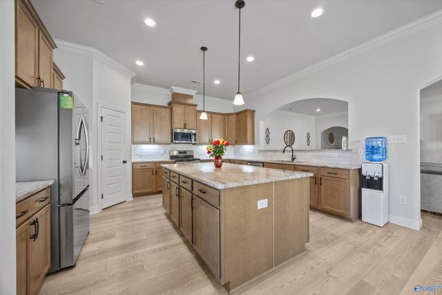 17764 Cabernet Street, Athens, AL 35613