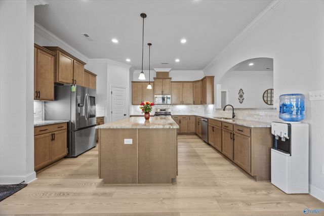 17764 Cabernet Street, Athens, AL 35613