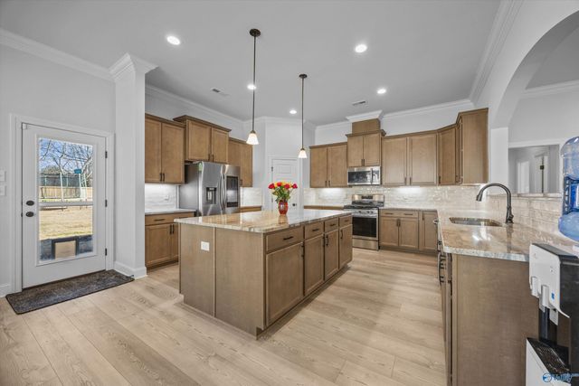 17764 Cabernet Street, Athens, AL 35613