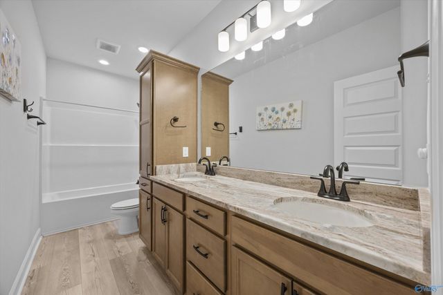 17764 Cabernet Street, Athens, AL 35613