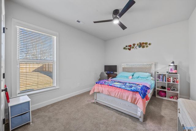 17764 Cabernet Street, Athens, AL 35613