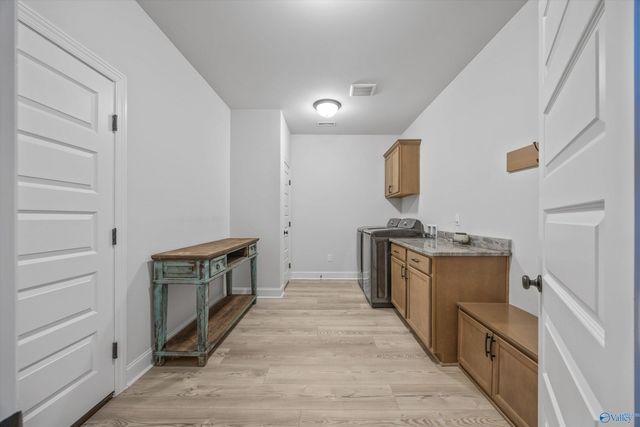 17764 Cabernet Street, Athens, AL 35613