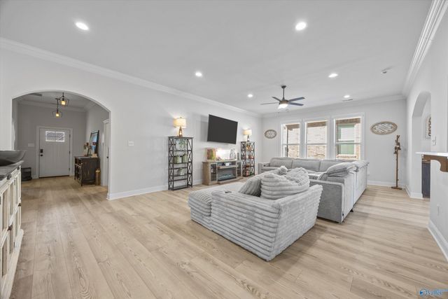 17764 Cabernet Street, Athens, AL 35613