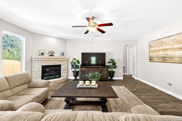 8623 Carmel Rose, Boerne, TX 78015