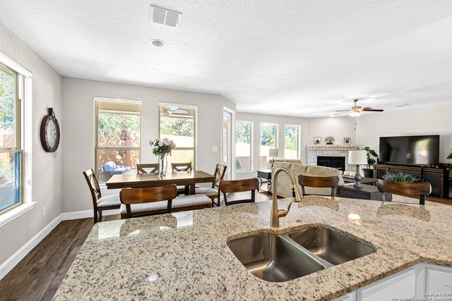 8623 Carmel Rose, Boerne, TX 78015