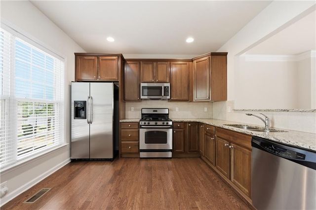 630 Pecan Knoll Drive 13, Marietta, GA 30008