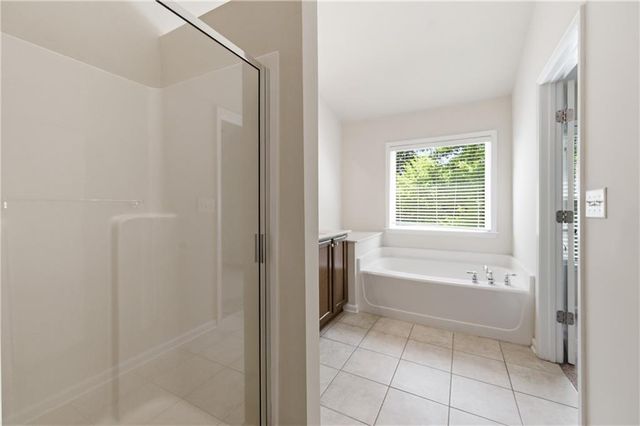 630 Pecan Knoll Drive 13, Marietta, GA 30008