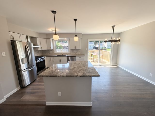 720 Blackhawk Drive, University Park, IL 60484