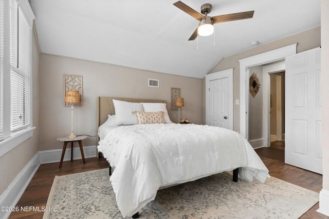 1224 FREDERICA Place, Jacksonville, FL 32205