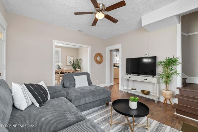 1224 FREDERICA Place, Jacksonville, FL 32205