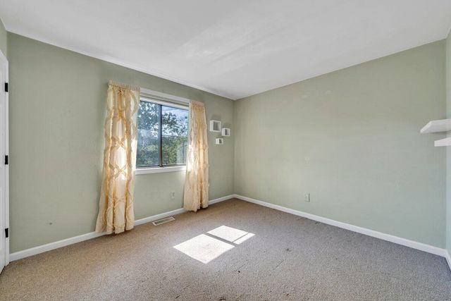 3426 Morning Dove RD, Roanoke, VA 24018