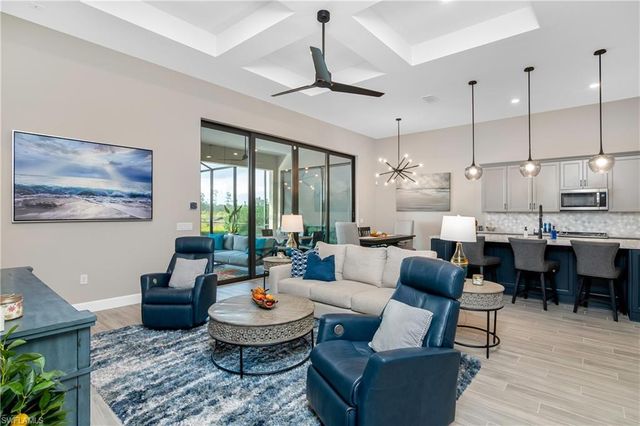 17592 Kinzie LN, Estero, FL 33928