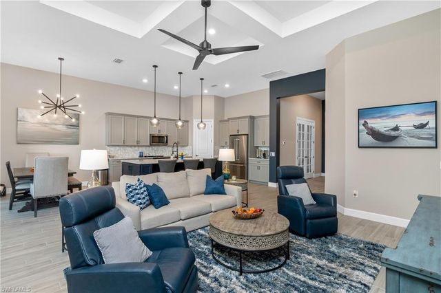 17592 Kinzie LN, Estero, FL 33928