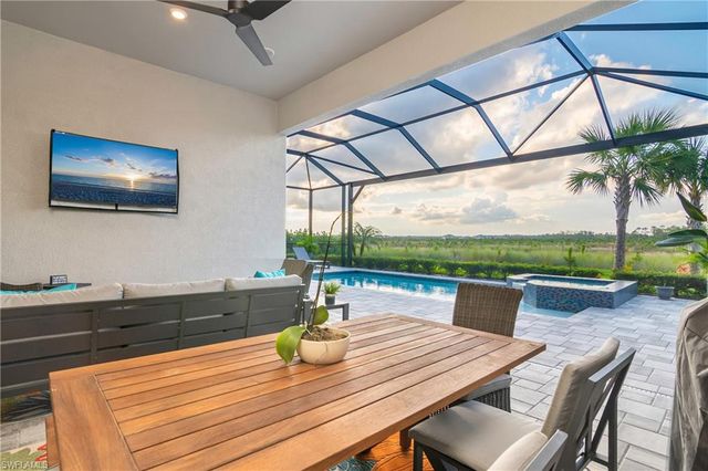 17592 Kinzie LN, Estero, FL 33928