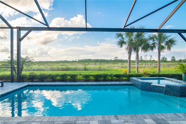 17592 Kinzie LN, Estero, FL 33928