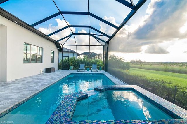 17592 Kinzie LN, Estero, FL 33928