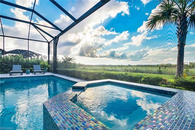 17592 Kinzie LN, Estero, FL 33928