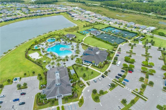17592 Kinzie LN, Estero, FL 33928