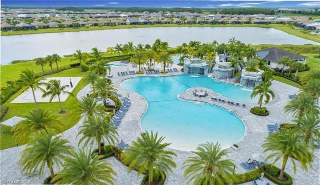 17592 Kinzie LN, Estero, FL 33928