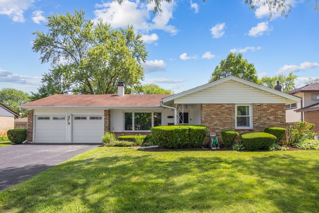 79 Eden Road, Elk Grove Village, IL 60007