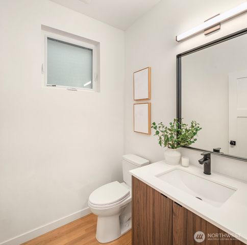 7714 30th Avenue NW, Seattle, WA 98117