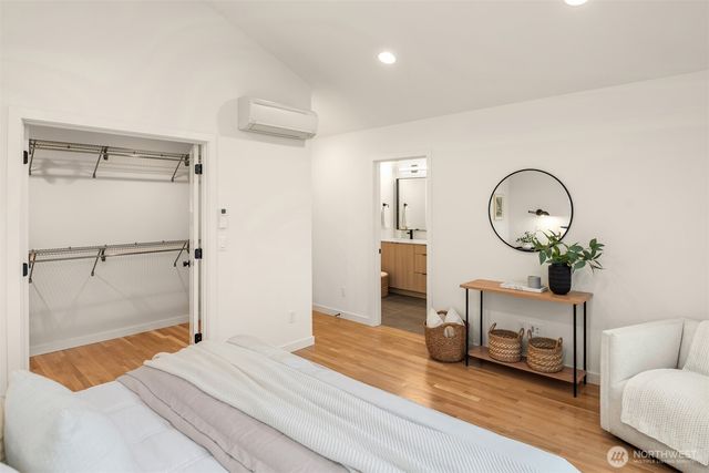 7714 30th Avenue NW, Seattle, WA 98117