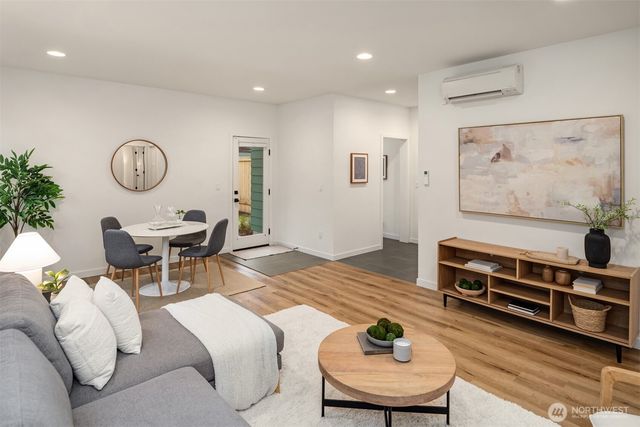 7714 30th Avenue NW, Seattle, WA 98117