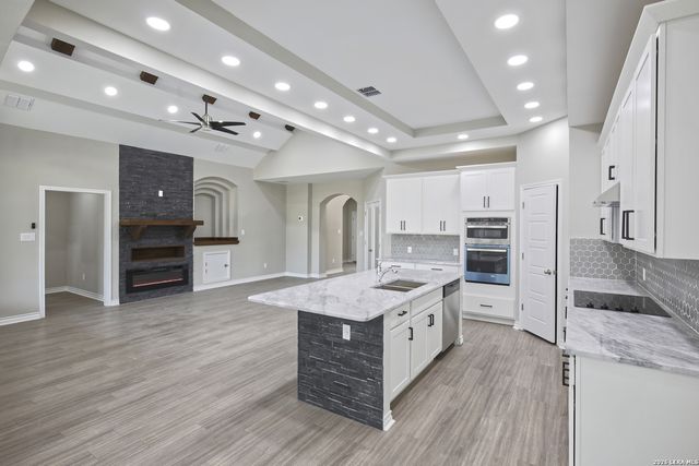 918 Marbach, Somerset, TX 78069