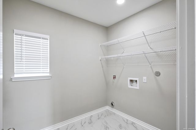 918 Marbach, Somerset, TX 78069