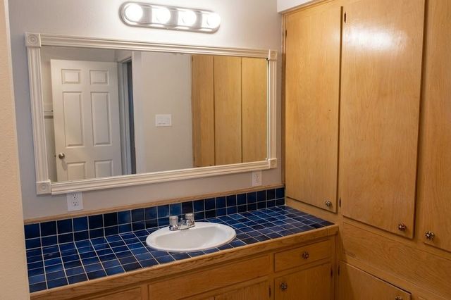 4500 Avenue G Ave B, Austin, TX 78751