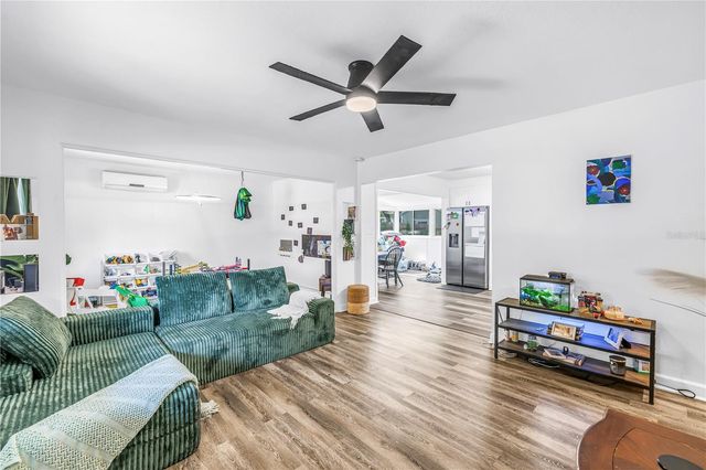 5034 2ND AVENUE S, St Petersburg, FL 33707