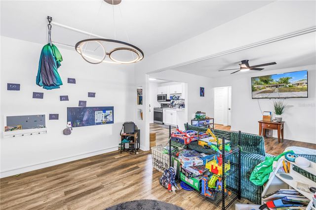 5034 2ND AVENUE S, St Petersburg, FL 33707