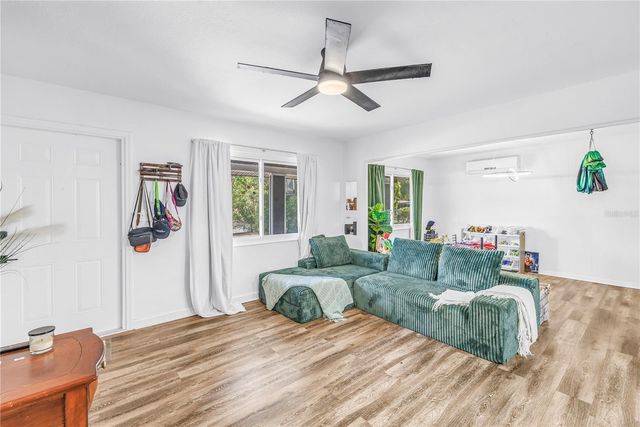 5034 2ND AVENUE S, St Petersburg, FL 33707