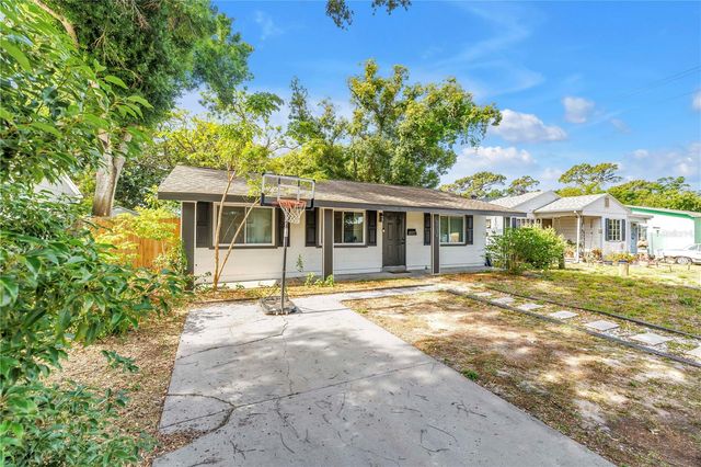 5034 2ND AVENUE S, St Petersburg, FL 33707