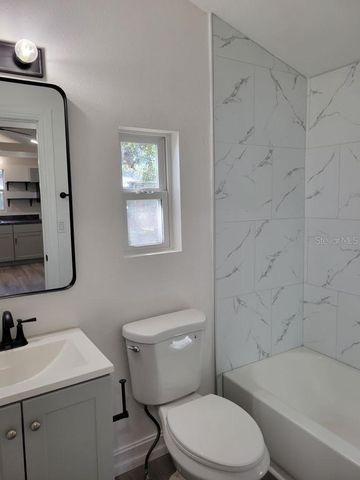 5034 2ND AVENUE S, St Petersburg, FL 33707