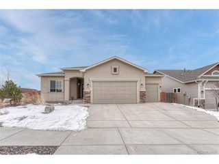 6851 Mustang Rim Dr, Colorado Springs, CO 80923
